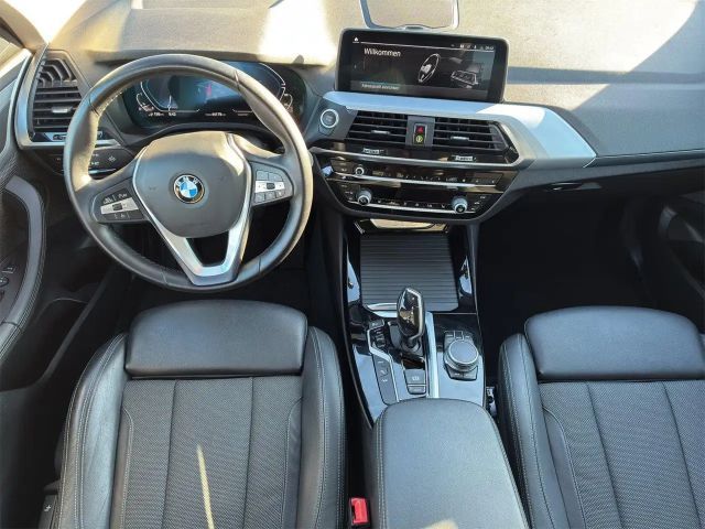 BMW X3 xDrive30e