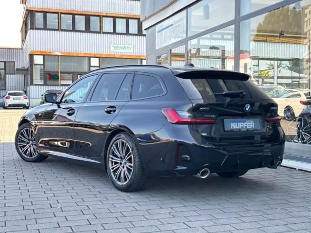 BMW 320 320d M-Sport Touring