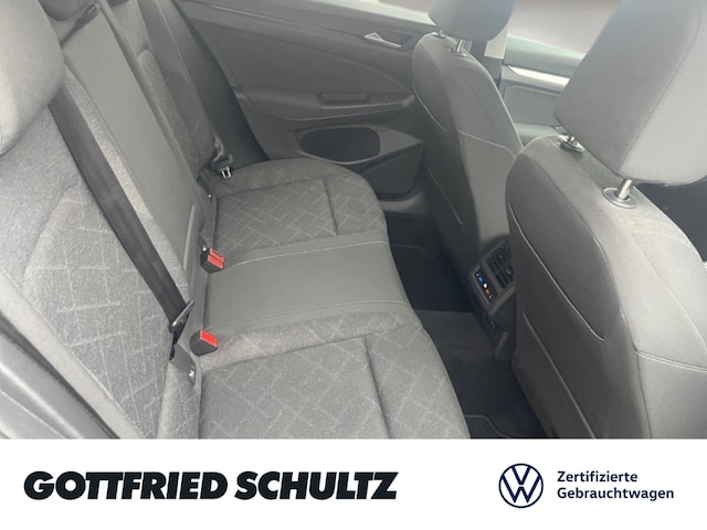 Volkswagen Golf 1.5 eTSI DSG Life Variant