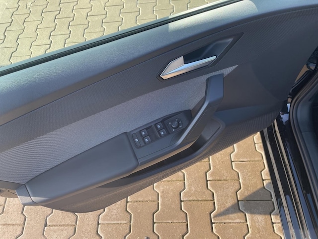 Seat Leon 2.0 TDI DSG Sportstourer Style