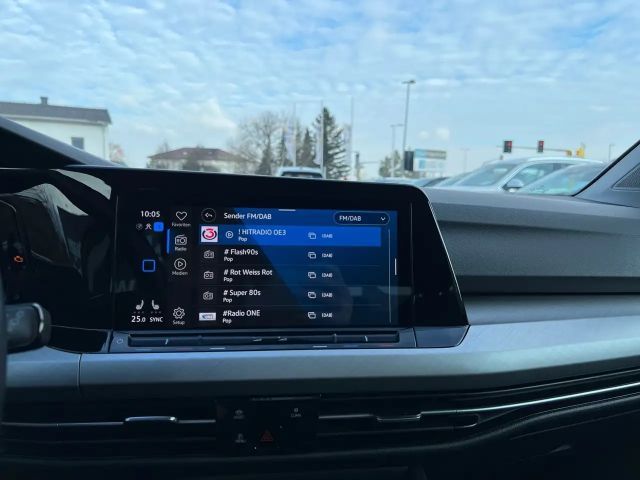 Volkswagen Golf DSG Life Variant