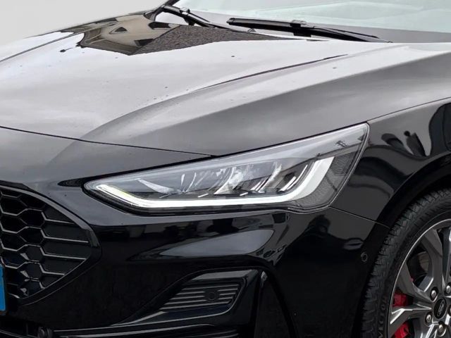 Ford Focus EcoBoost ST Line Wagon