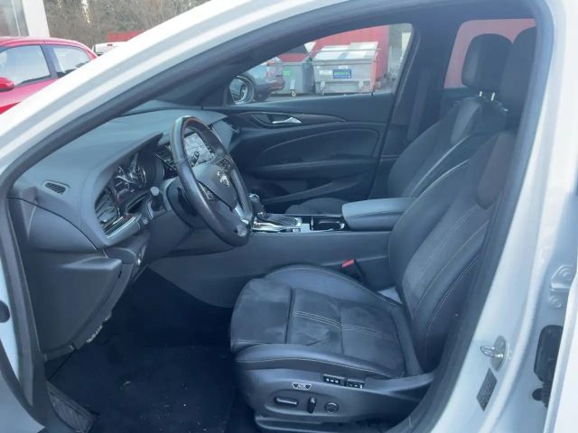 Opel Insignia 2.0 CDTI Sports Tourer Ultimate