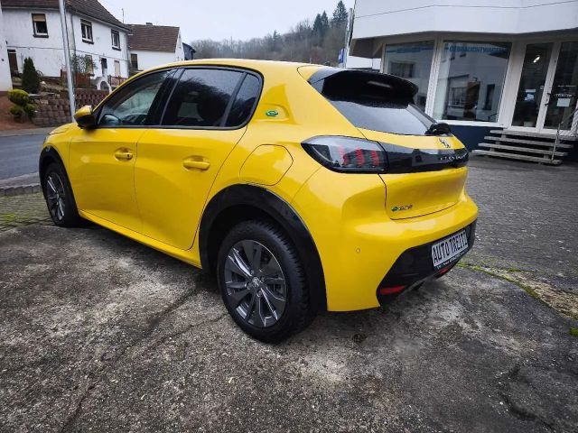 Peugeot E-208 Allure Pack