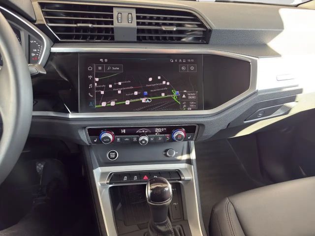 Audi Q3 35 TFSI S-Tronic