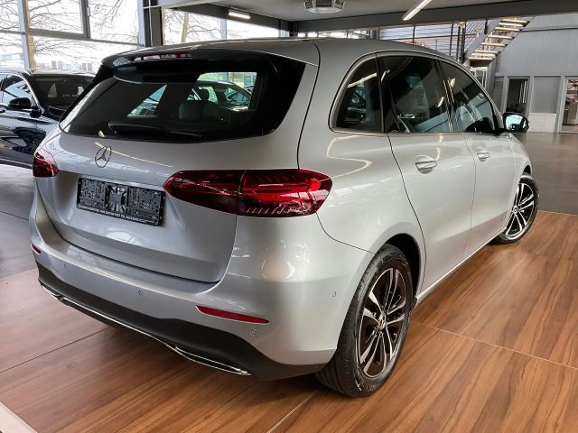 Mercedes-Benz B 200 Progressive