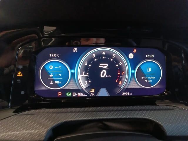 Volkswagen Golf 2.0 TSI DSG Golf VIII IQ.Drive