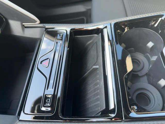 Ford Capri Extended range Premium RWD