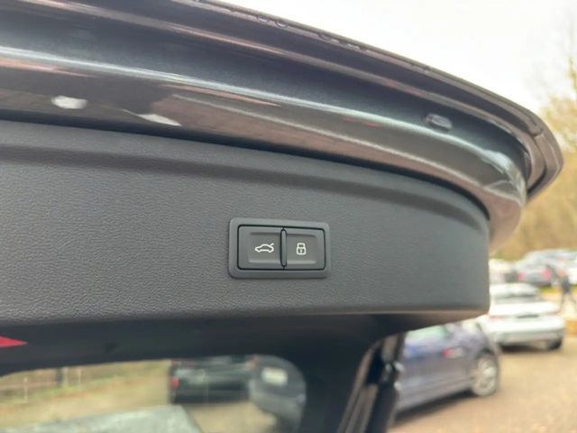 Audi A3 35 TDI S-Line S-Tronic Sedan Sportback