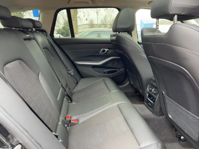 BMW 320 320d Sedan Touring