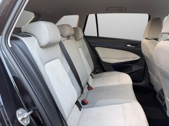 Volkswagen Golf DSG Life Variant