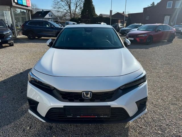 Honda Civic Elegance e:HEV