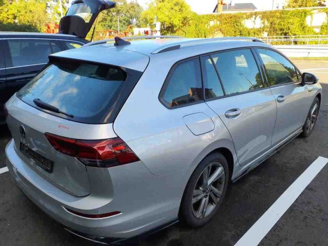 Volkswagen Golf 2.0 TDI DSG R-Line Variant