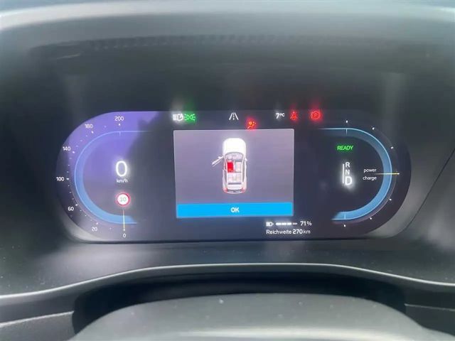 Volvo XC40 Core Recharge Ultimate