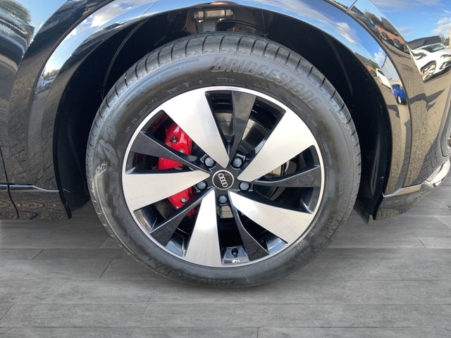 Audi Q6 e-tron Quattro