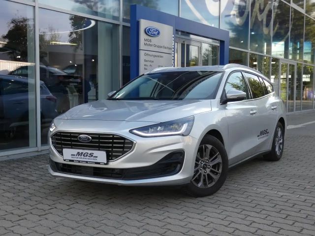 Ford Focus Titanium Wagon