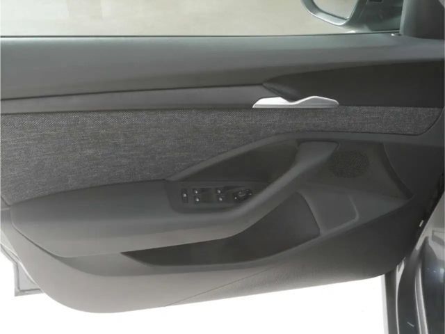 Skoda Superb 2.0 TDI Combi