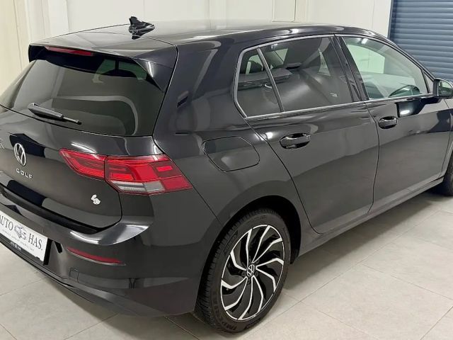 Volkswagen Golf ACT Life