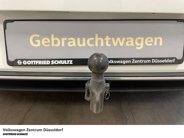 Volkswagen Golf 2.0 TDI DSG Life