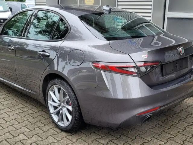 Alfa Romeo Giulia Q4 TI Turbo