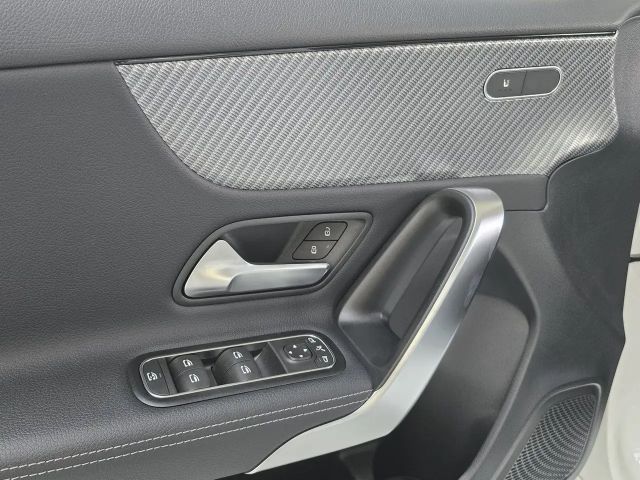 Mercedes-Benz A 180 Progressive