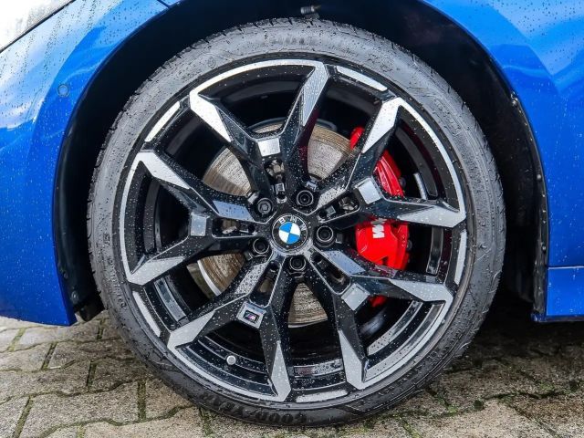 BMW 318 318i M-Sport Sedan