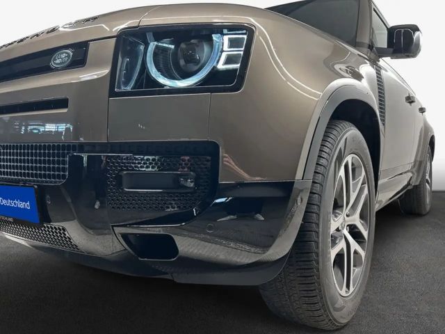 Land Rover Defender 110 D250 Dynamic SE