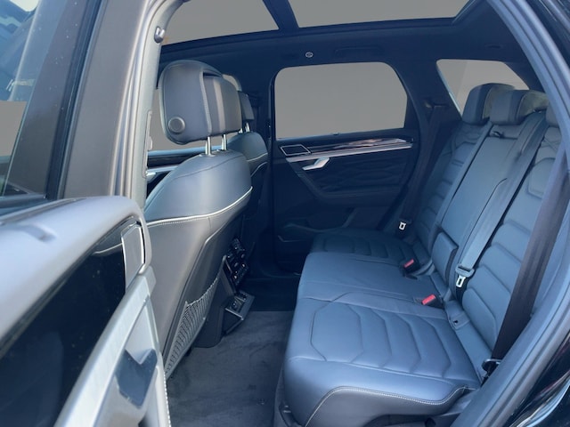 Volkswagen Touareg FINAL EDITION BLACK+MATRIX+APP