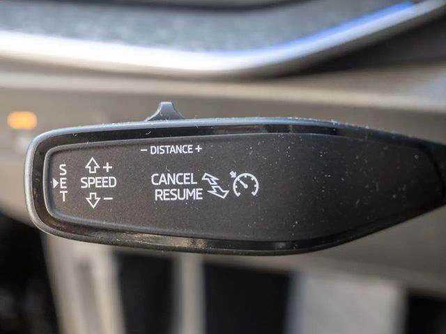 Skoda Superb 2.0 TDI Combi Selection