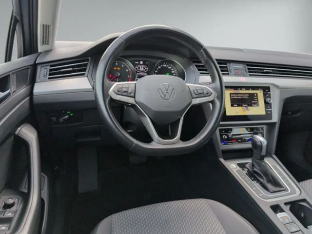 Volkswagen Passat 1.5 TSI DSG Variant