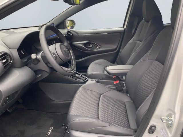 Toyota Yaris Hatchback Hybride Style