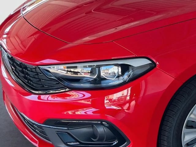 Fiat Tipo 5-Türer 1.5 HYBRID DCT AUTOMATIK/KLIMA/TFT/