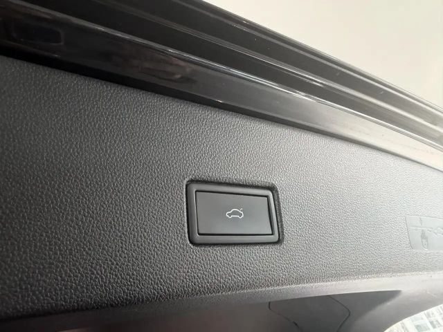 Volkswagen T-Roc 1.5 TSI DSG R-Line Sport