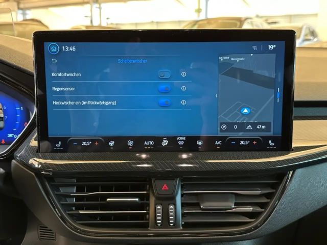 Ford Focus ST Line Wagon