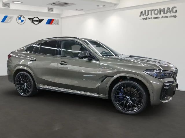 BMW X6 Coupé M50i