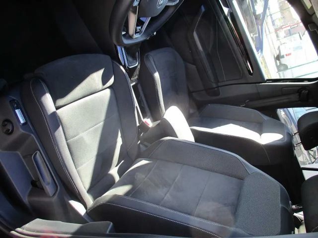 Volkswagen T-Roc 1.5 TSI R-Line