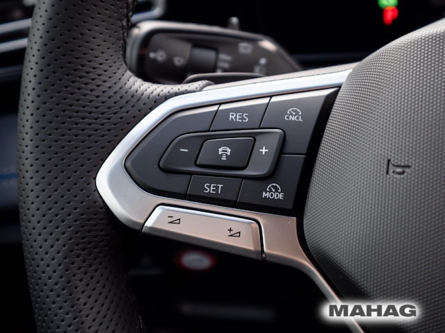 Volkswagen Tiguan 2.0 TDI IQ.Drive R-Line