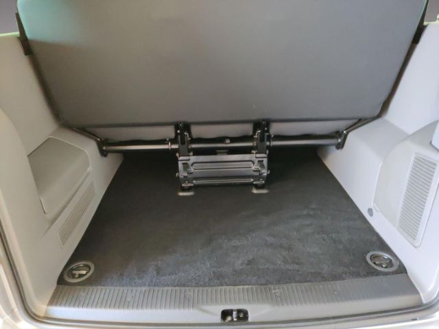 Volkswagen Caravelle 2.0 TDI DSG T6