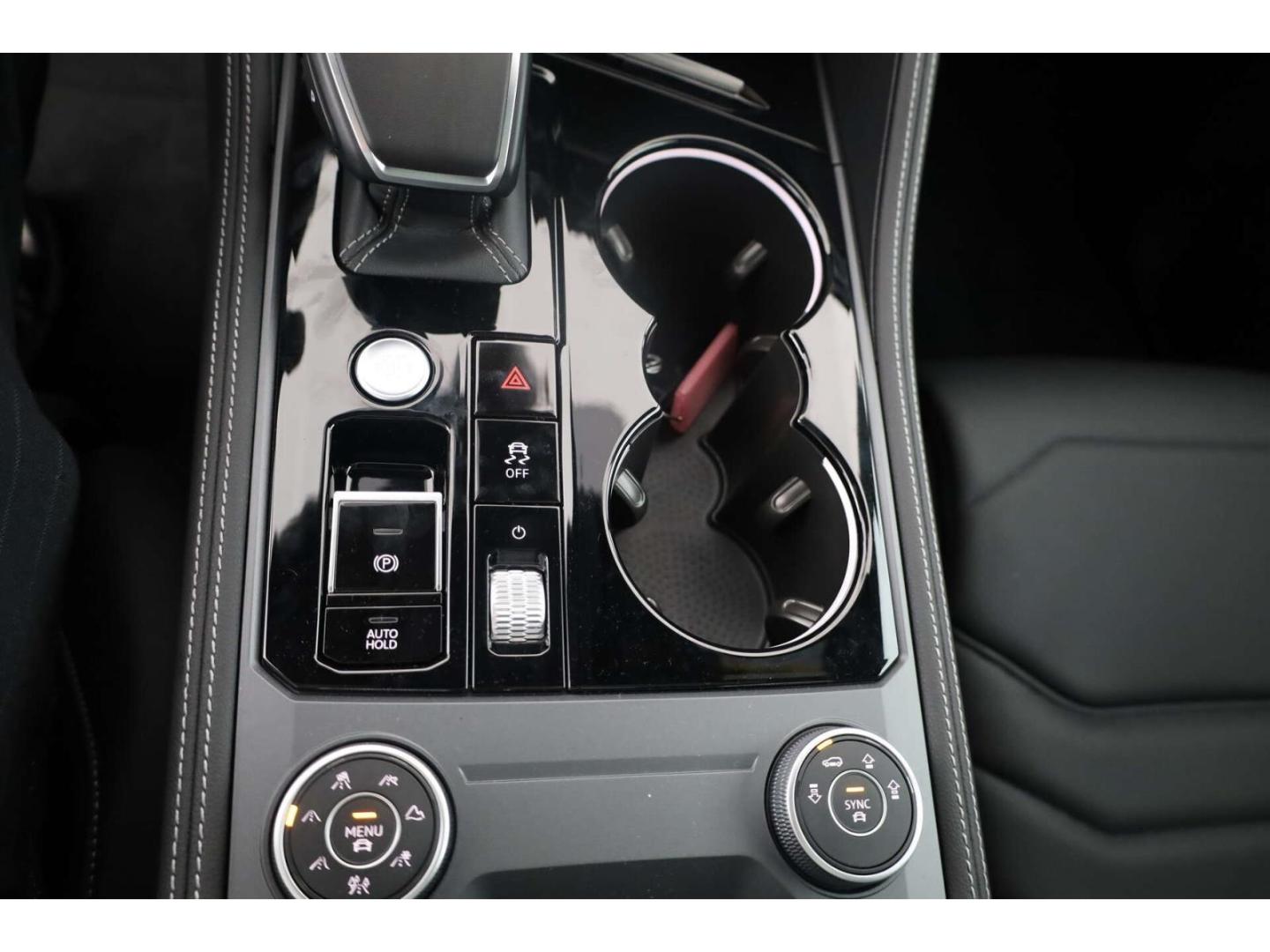 Volkswagen Touareg 3.0 V6 TDI 4Motion R-Line Style