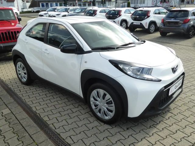 Toyota Aygo X Business Hatchback