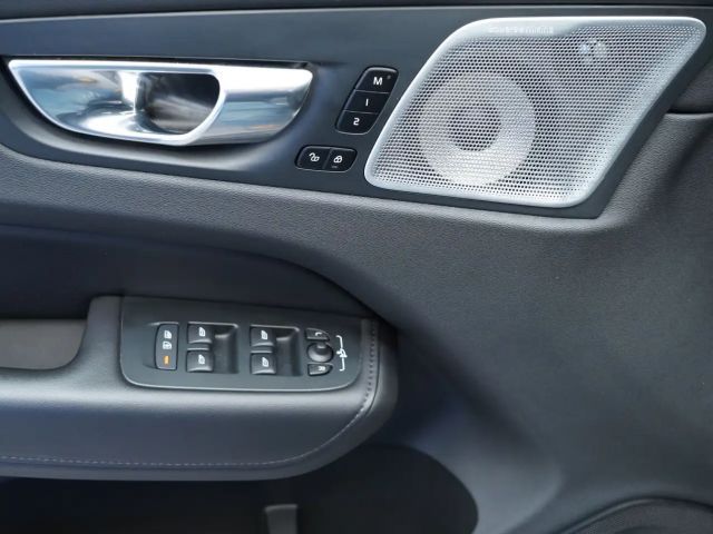 Volvo XC60 AWD Dark Ultimate