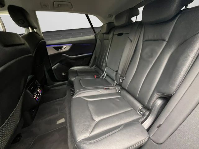 Audi Q8 55 TFSI Quattro