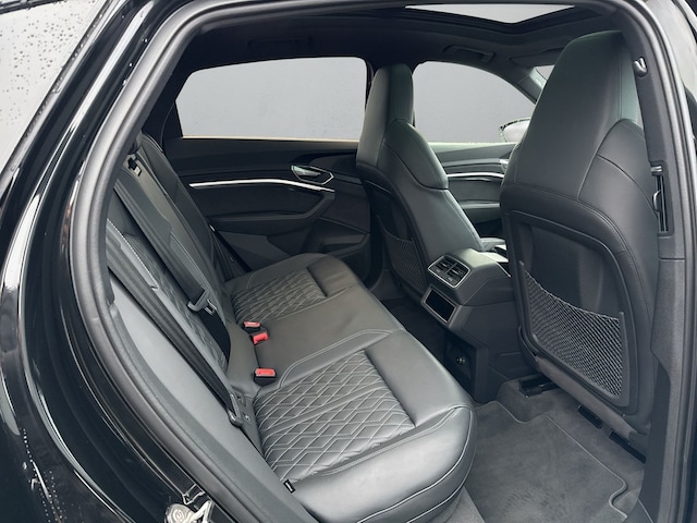 Audi e-tron Quattro Sportback