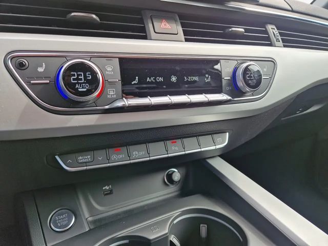 Audi A4 40 TDI S-Line S-Tronic Sedan