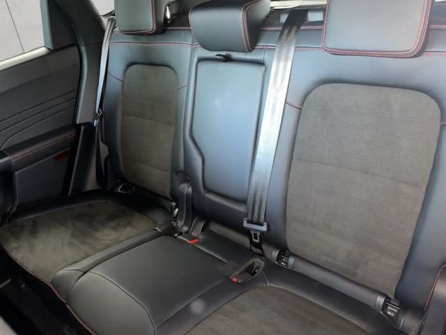 Ford Kuga Plug in Hybrid ST Line X