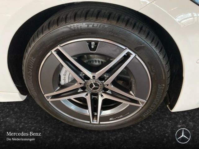 Mercedes-Benz C 180 AMG Line Sedan