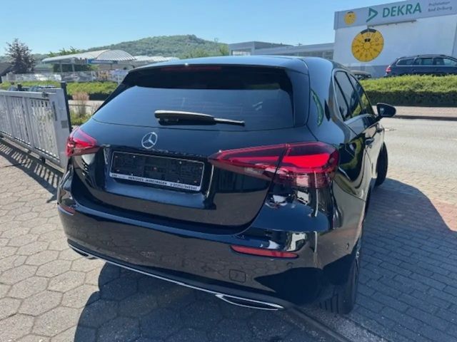 Mercedes-Benz A 180 +Modelljahr2025+Totwinkel+360Grad-Kameras+Progress