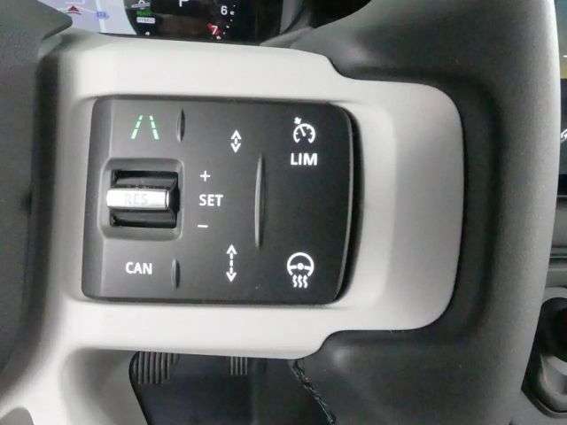 Land Rover Defender 110 P300e S