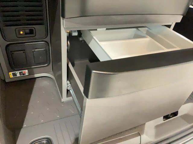 Volkswagen California Beach T7