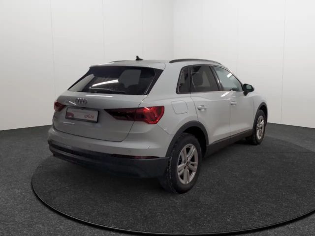 Audi Q3 S-Line S-Tronic